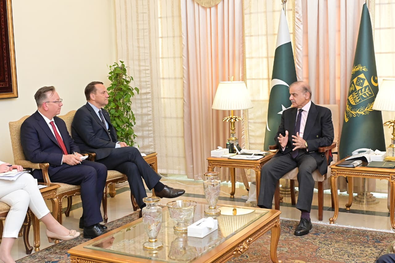 PM invites Polish investment in energy, mining, IT sectors to deepen bilateral cooperation