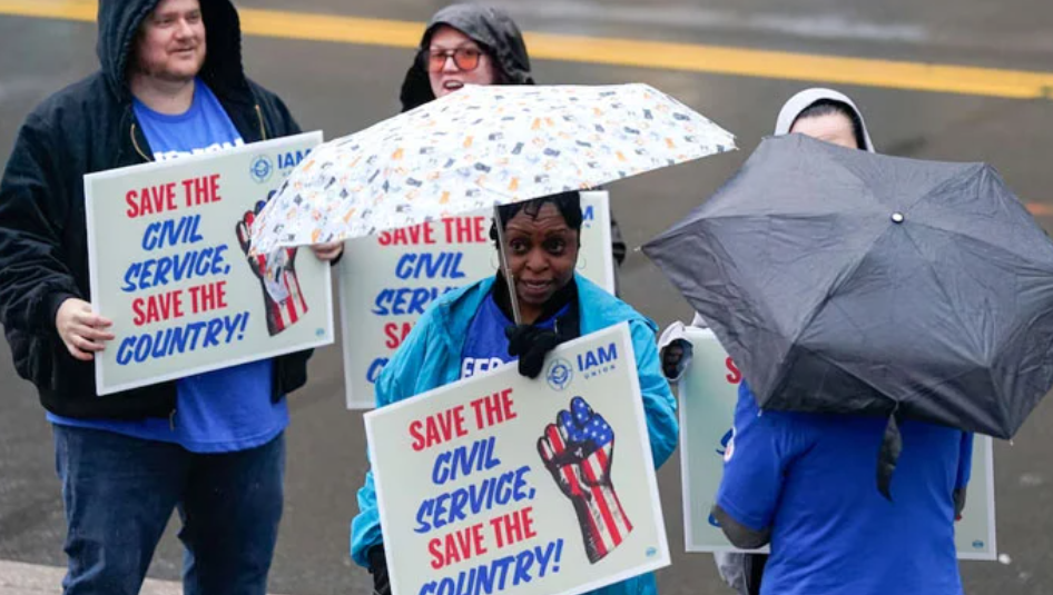 Biggest brain drain: Over 150,000 US federal workers quit in mass exit