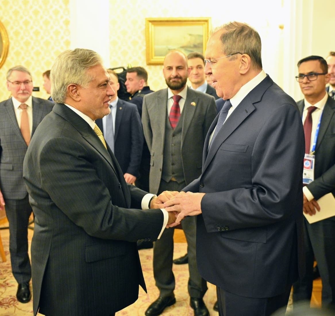 Pakistan, Russia FMs express satisfaction over ‘positive trajectory’ of bilateral ties