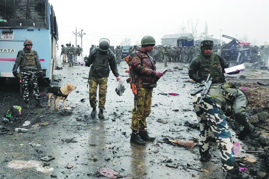 Pak Army fires back at Indian threats