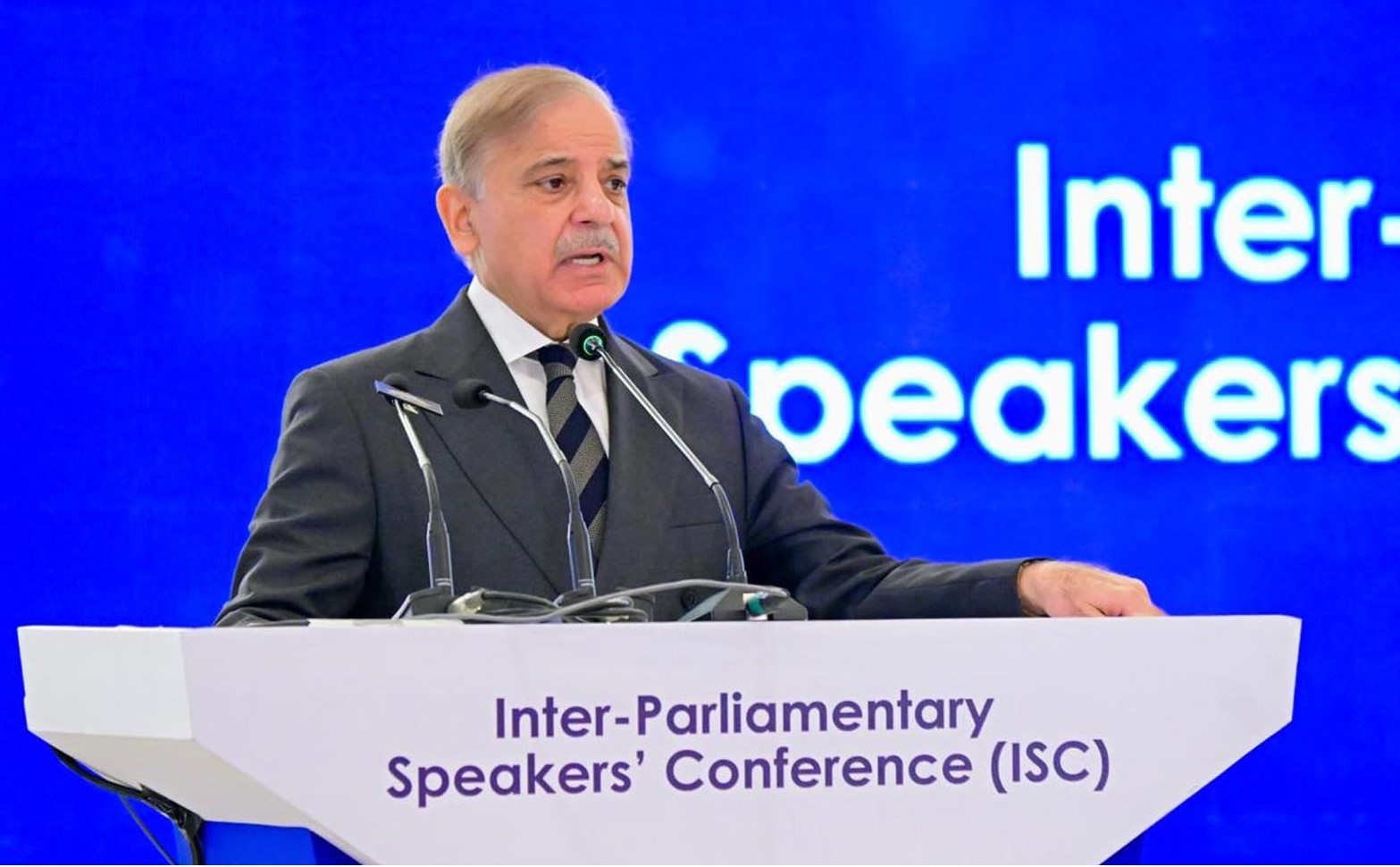 Pakistan to extend full cooperation if Kabul takes on TTP, other militant groups: PM