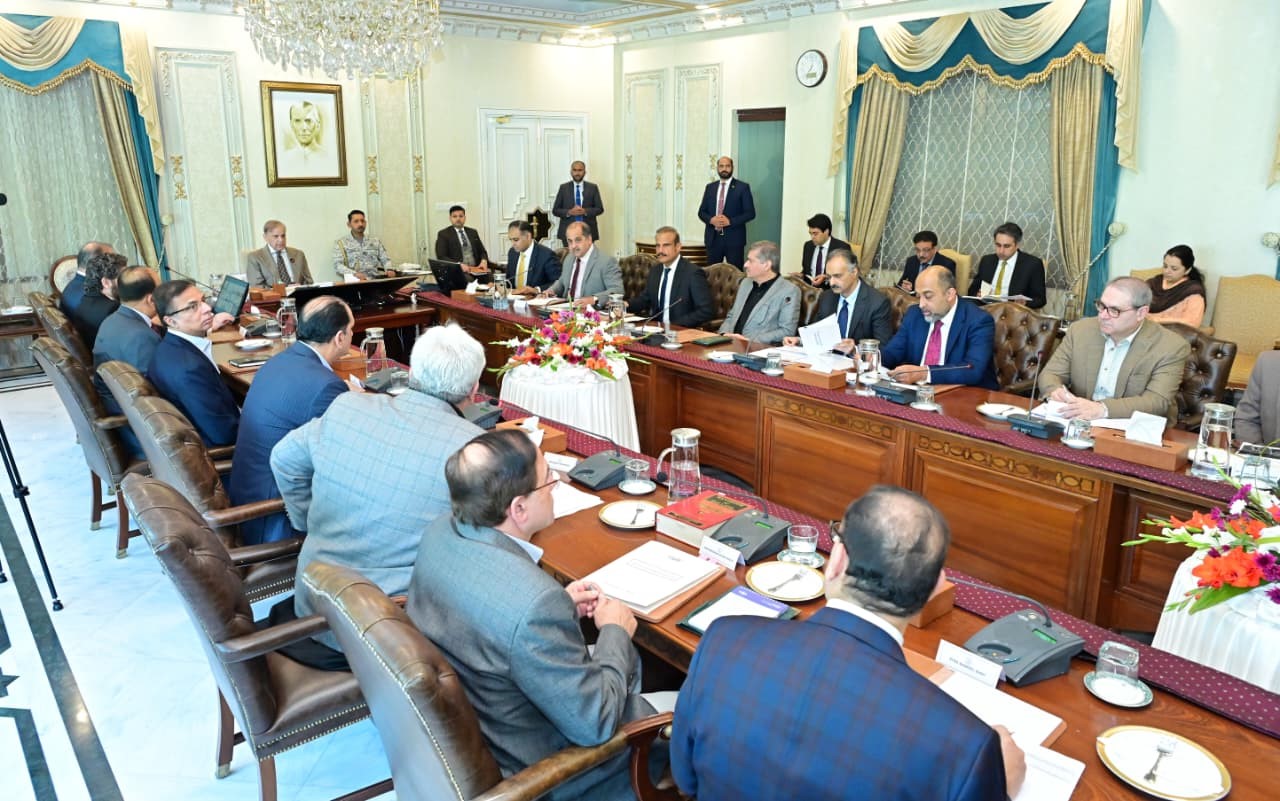 Positive trends show tariff reforms, FBR modernization bearing fruits: PM