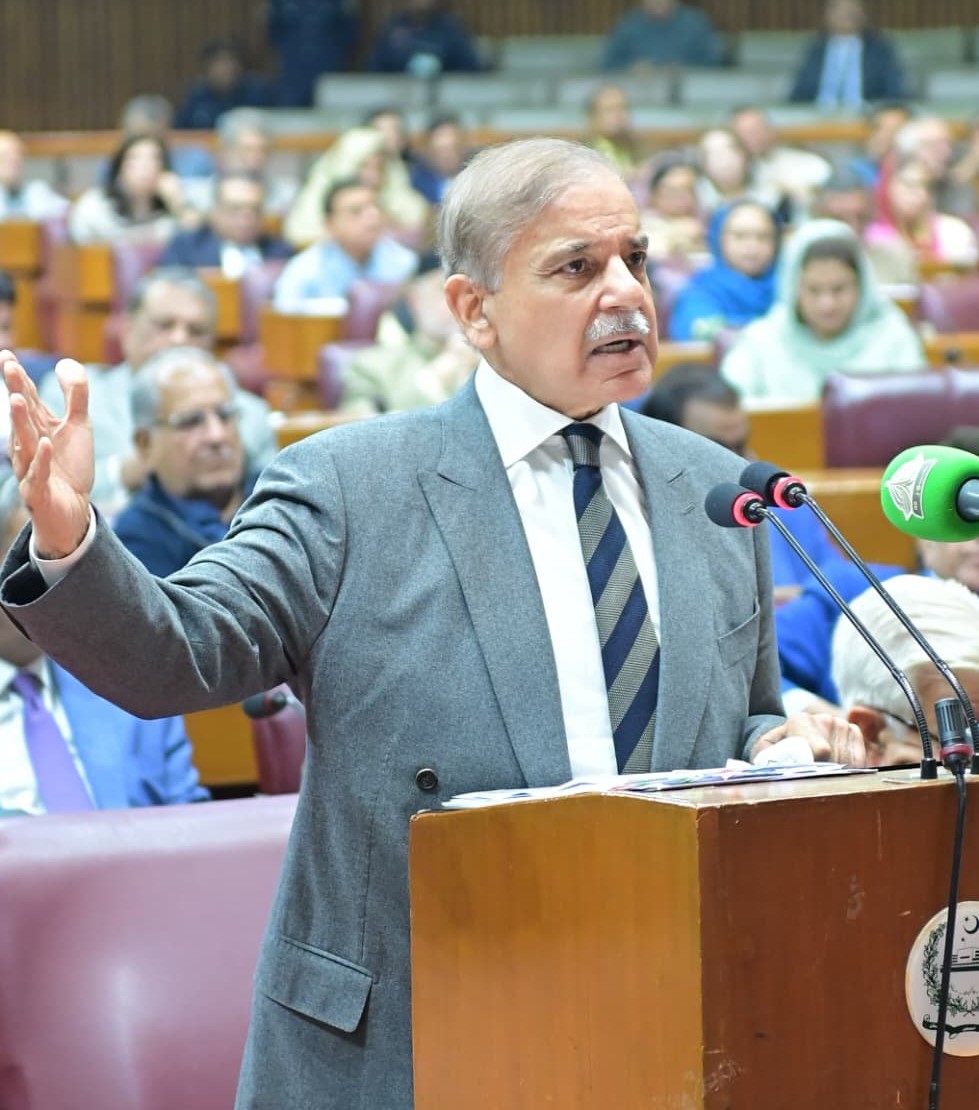 PM hails passage of 27th Amend as ‘historic milestone,’ vows unity, stronger federation