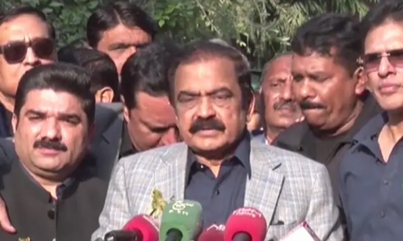 Sanaullah reiterates govt’s dialogue ‘offer’ to PTI, flays electoral boycott