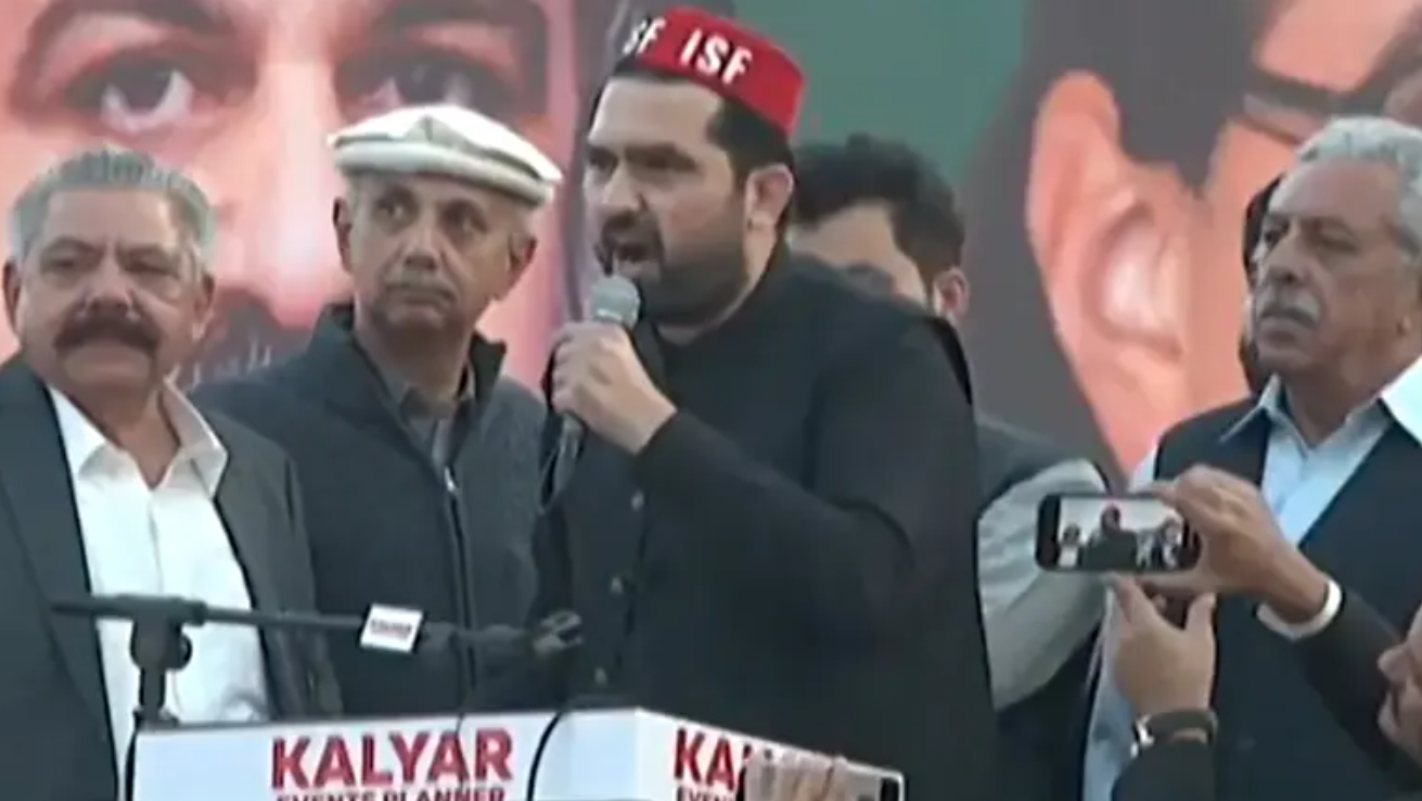 ECP summons KP CM Afridi over ‘irresponsible’ remarks
