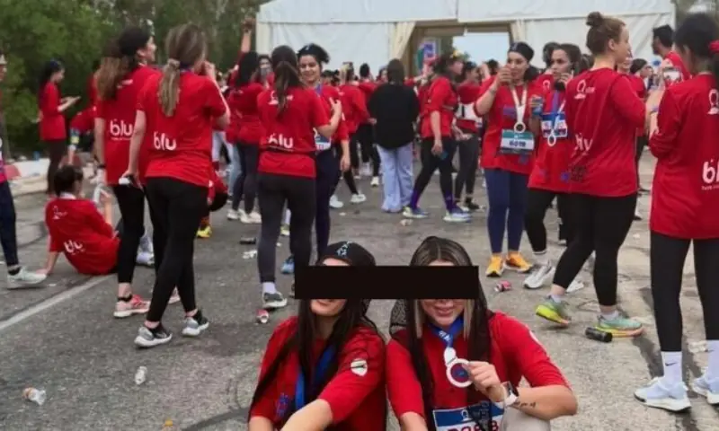  Iran arrests two marathon organisers after hijab breach