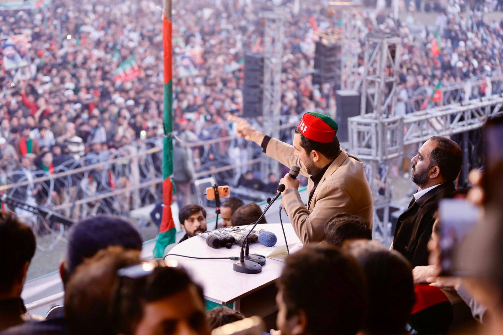 Attempts to malign incarcerated founder will only fuel his popularity: PTI