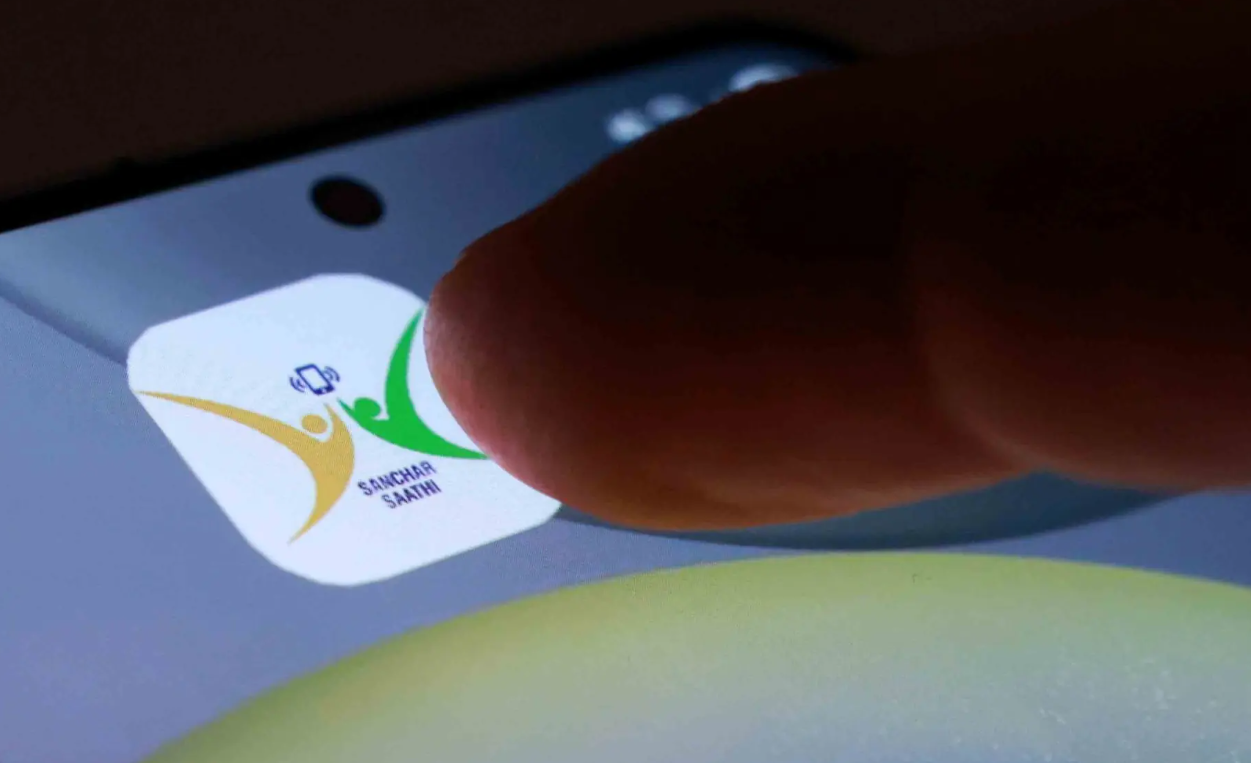 India ready to change state-run security app order after outcry