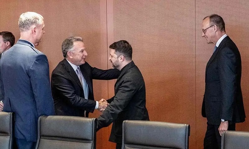 Ukraine’s Zelensky drops Nato ambition as Berlin peace talks begin
