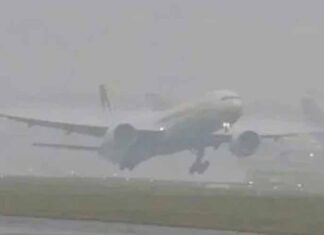 Poor weather grounds flights, forces diversions at major airports