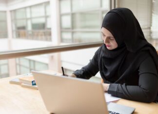 Educated women against extremism