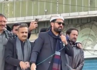 KP CM draws ‘red line’ against plots for governor’s rule and ‘backroom decisions’