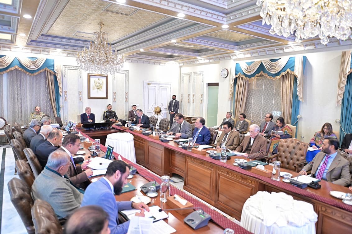 PM announces work begins on 850km Karachi–Chaman highway as completion timeline halved