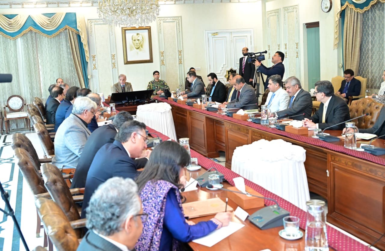 PM seeks Railways roadmap to unlock its potential for boosting industry, trade and investment