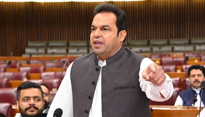 ECP rejects PTI’s MNA’s plea for more time, grants one day to hire lawyer