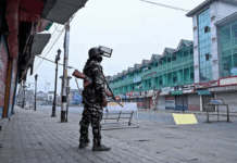 Journalists in India-occupied Kashmir asked to sign pledge vowing to keep peace