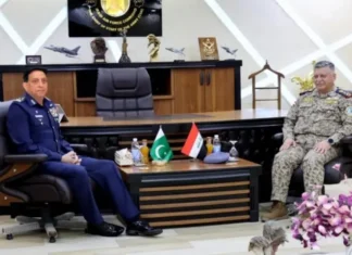 Iraqi air chief shows interest in JF-17 jets during meeting with Pakistan’s air chief