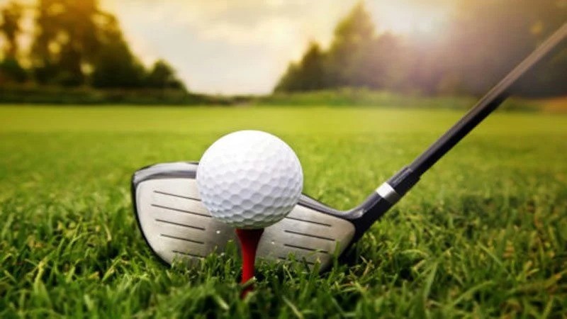 Hussain Hamid takes early lead in annual Gymkhana Golf Championship