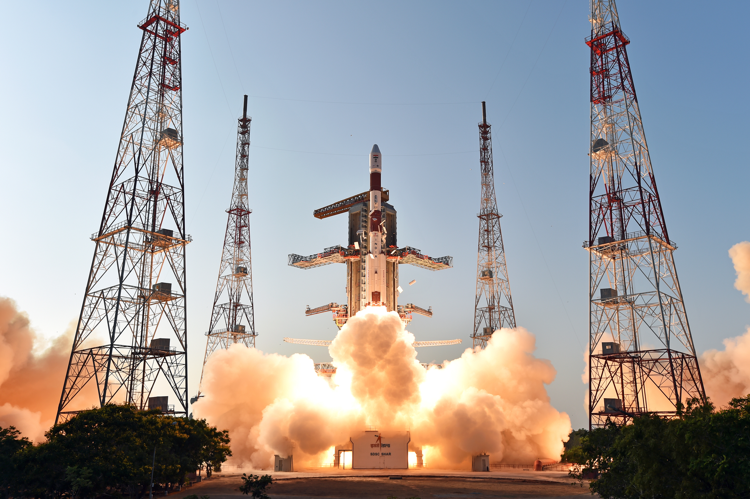 Indian rocket loses control after liftoff in setback for ISRO