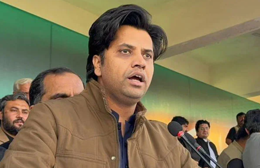 KP govt acted for timely relief of Tirah affectees, says Shafi Jan rejecting federal claims