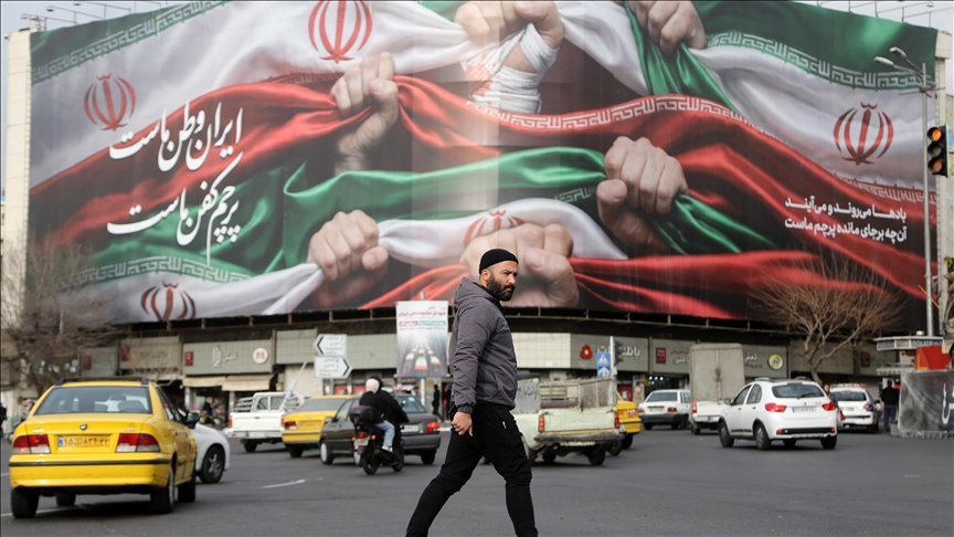Iran considers ‘gradually’ restoring internet after shutdown