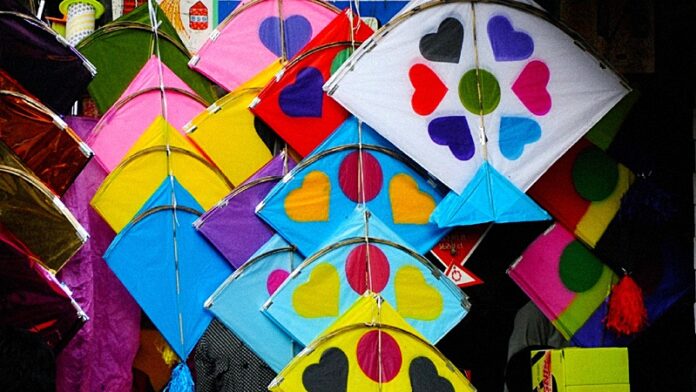 Punjab CM announces ‘Basant holiday’ as sale of kites, strings for Lahore Basant begins